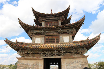 红河州建州60周年考察活动 千年临安建水古城一日行